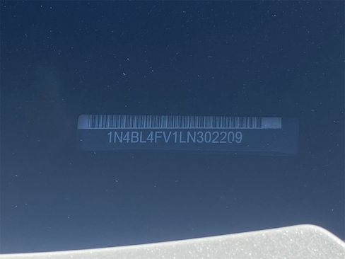 Used 2020 Nissan Altima 2.5 Platinum image 34