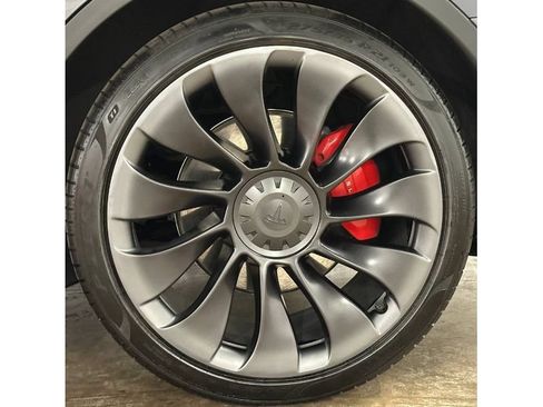 Used 2022 Tesla Model Y Performance AWD/4WD image 12