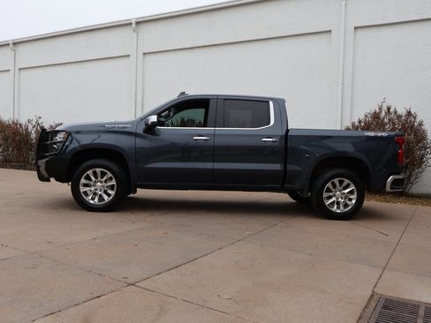 Used 2021 Chevrolet Silverado 1500 LTZ image 4