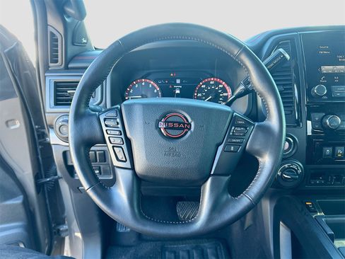Used 2023 Nissan Titan PRO-4X w/ Pro-4x Convenience Package image 11