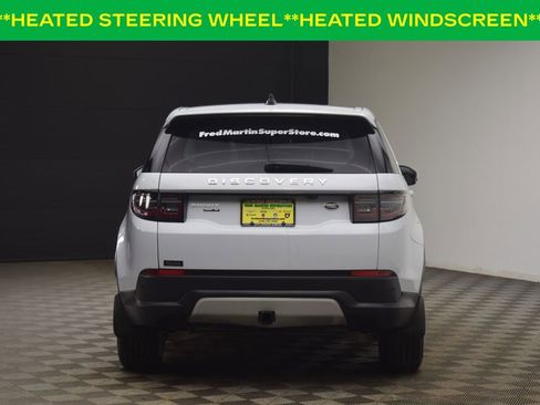 Used 2020 Land Rover Discovery Sport SE image 8