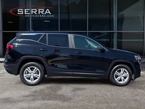 Used 2023 GMC Terrain SLE FWD image 6