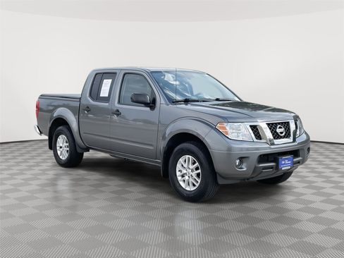 Used 2020 Nissan Frontier SV AWD/4WD image 5