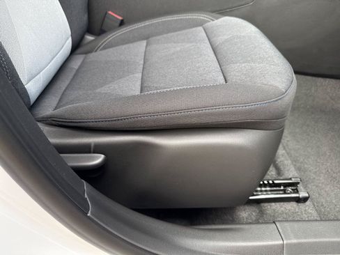 New 2026 Chevrolet Trax LS w/ LS Convenience Package FWD image 36