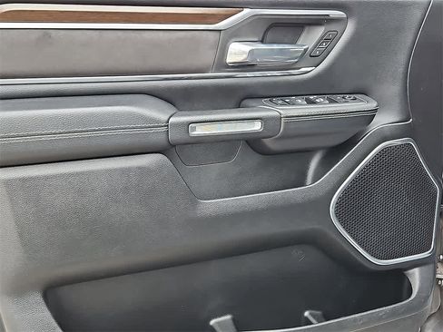 Used 2021 RAM 1500 Laramie image 11