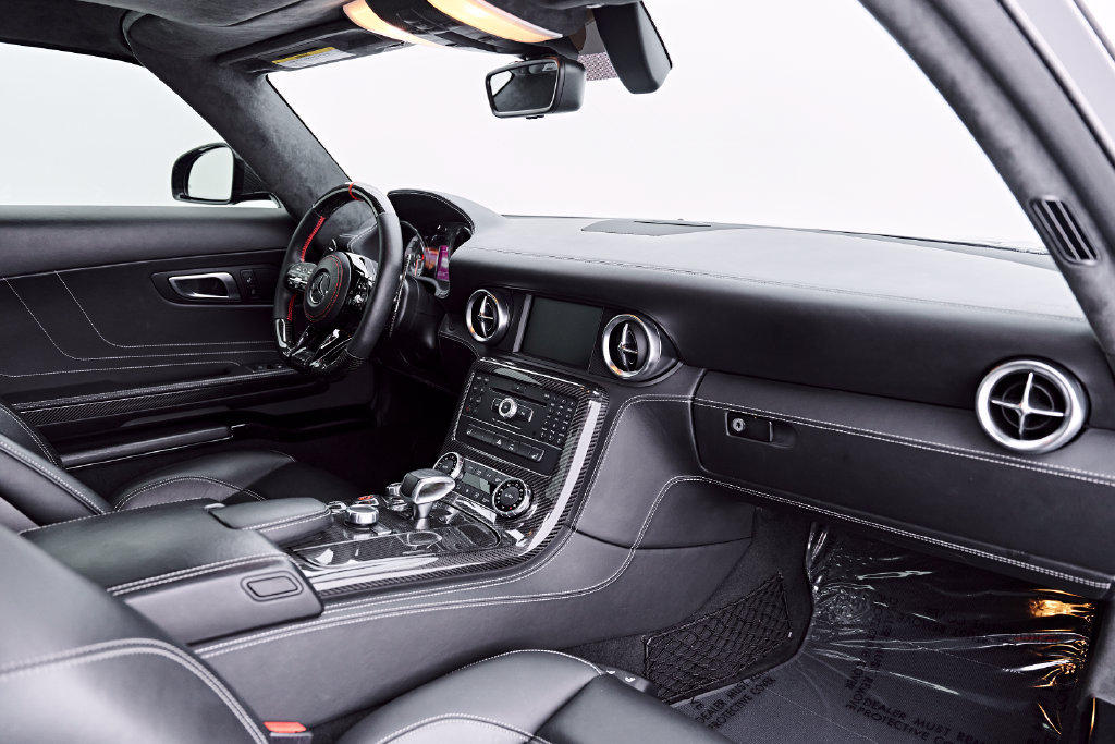 Used 2012 Mercedes-Benz SLS AMG Coupe image 41