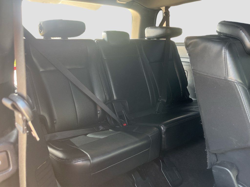 Used 2019 Ford Expedition Max XLT w/ Equipment Group 202A RWD image 29