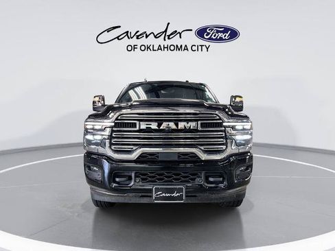 Used 2026 RAM 2500 Laramie AWD/4WD image 3