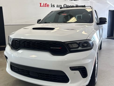 Used 2023 Dodge Durango R/T AWD/4WD image 2