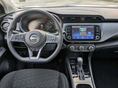Used 2023 Nissan Kicks SV image 25