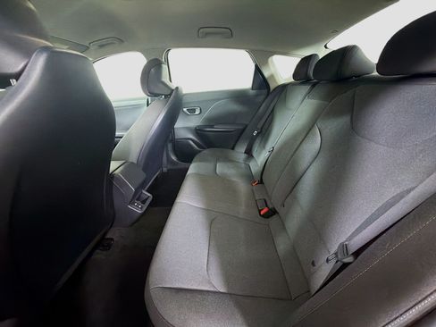 Used 2025 Kia K4 FWD image 25