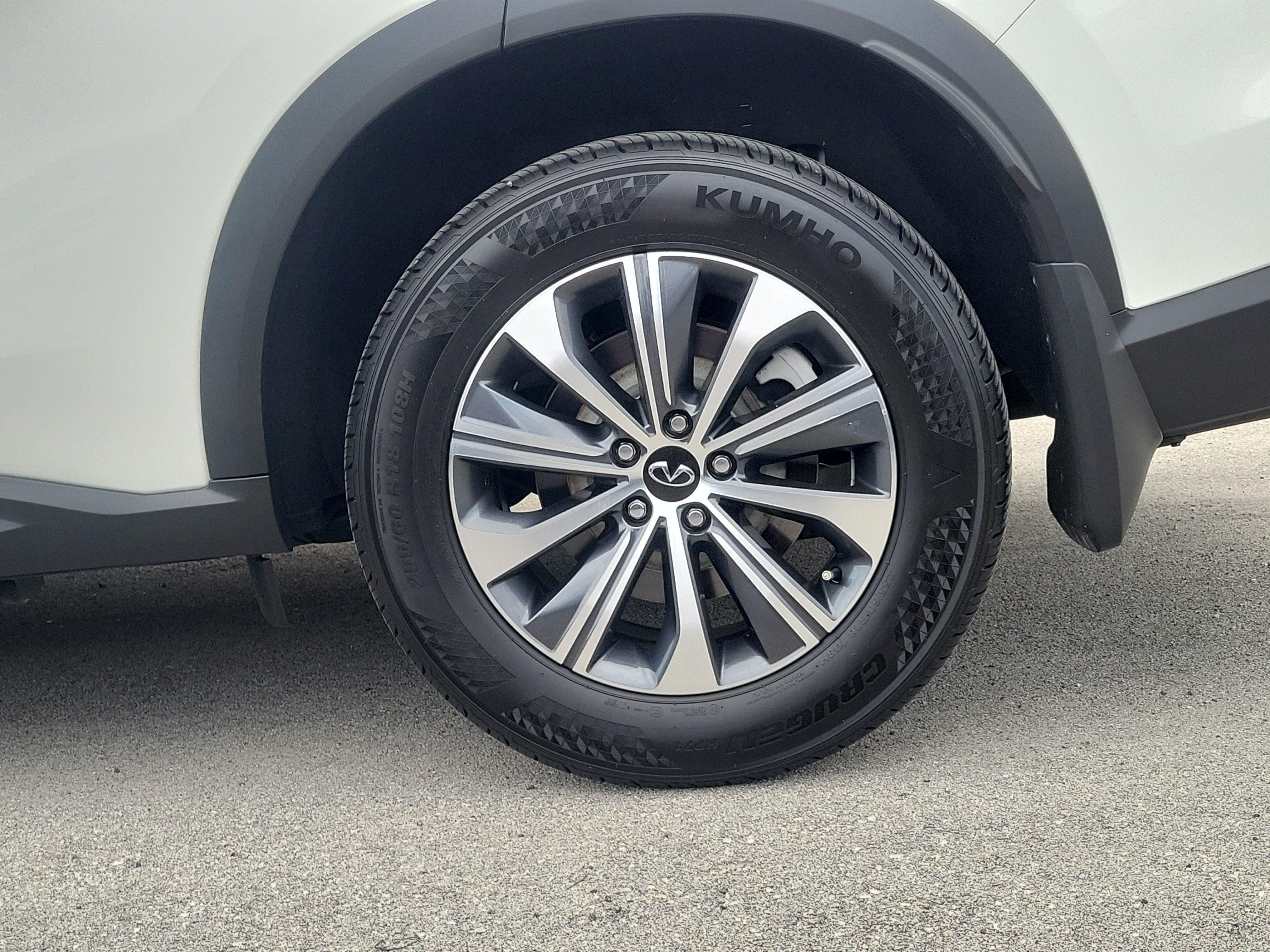 Used 2024 INFINITI QX60 Pure FWD image 31