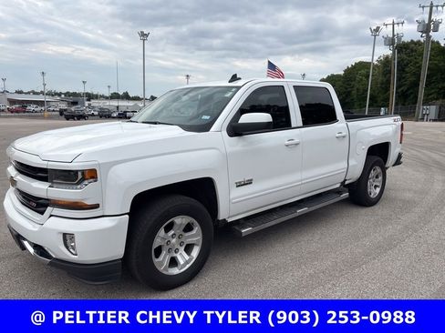 Used 2018 Chevrolet Silverado 1500 LT w/ Texas Edition AWD/4WD image 3