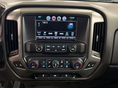 Used 2018 Chevrolet Silverado 1500 LT w/ All Star Edition image 14