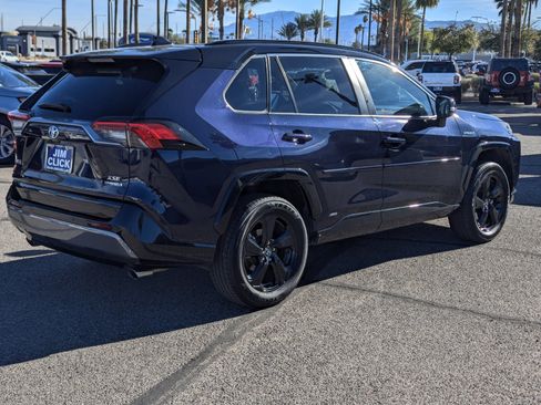 Used 2020 Toyota RAV4 XSE image 2