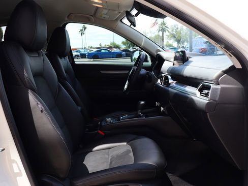 Used 2019 MAZDA CX-5 Touring FWD image 34