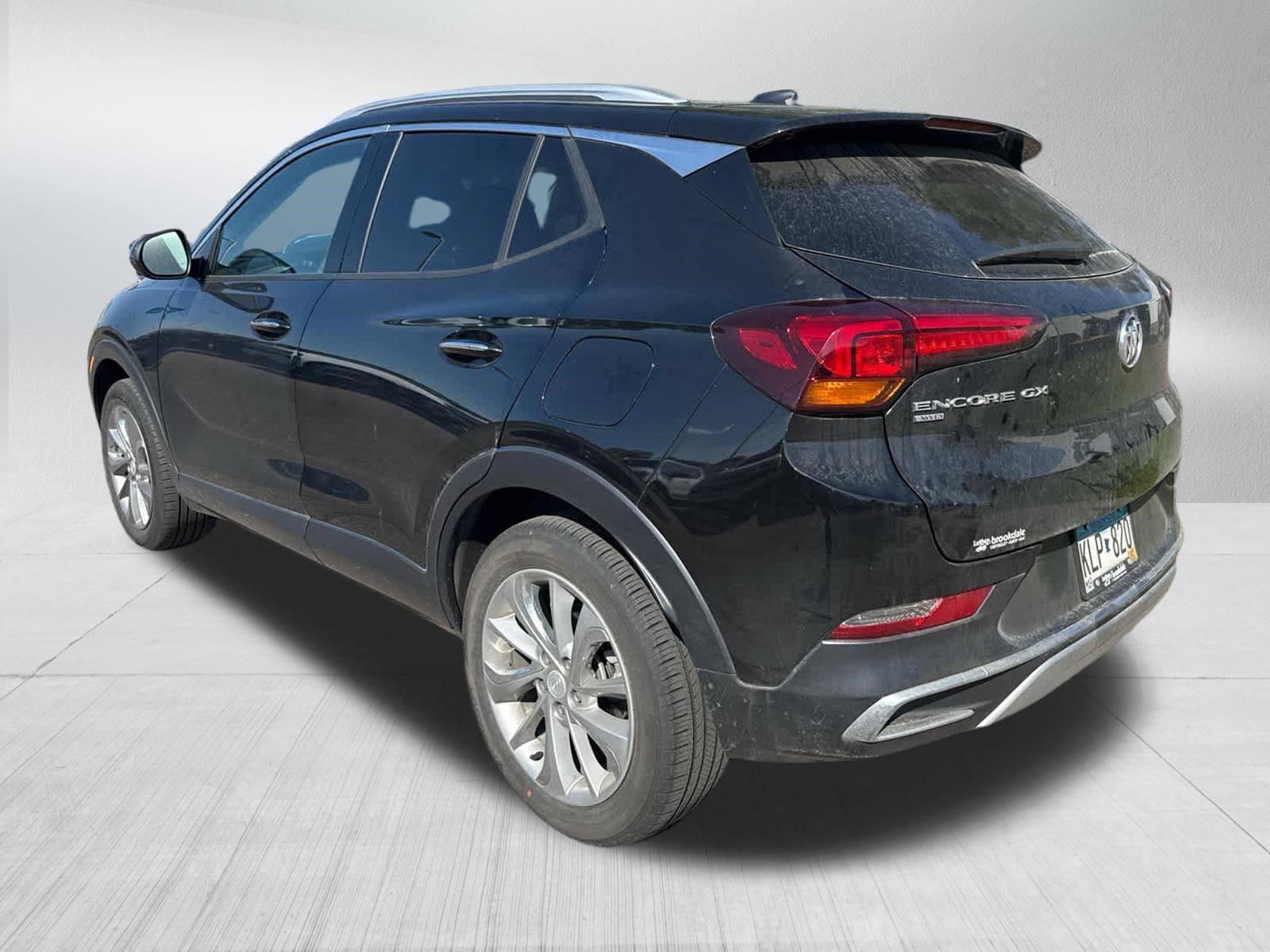 Used 2023 Buick Encore GX Essence w/ Experience Buick Package AWD/4WD image 3