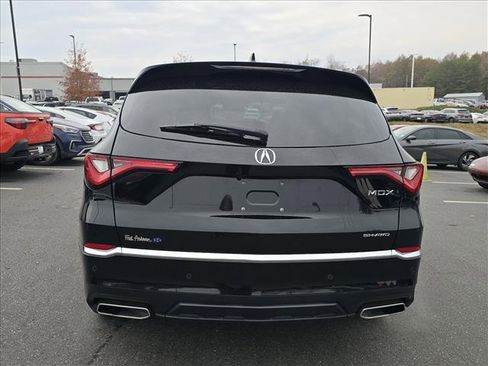 Used 2023 Acura MDX SH-AWD w/ Advance Package image 4