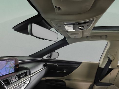 Used 2019 Lexus ES 350 image 12