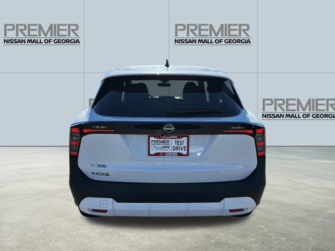 New 2026 Nissan Kicks S image 6