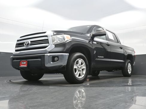 Used 2017 Toyota Tundra SR5 image 27