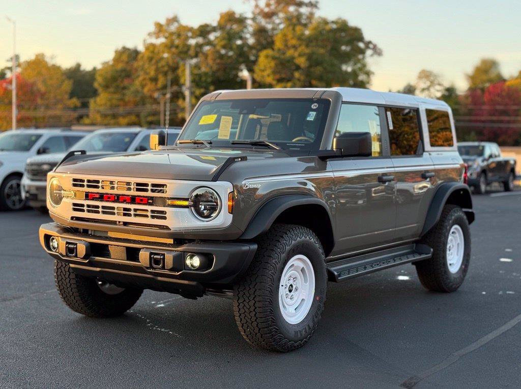 New 2026 Ford Bronco Heritage Edition AWD/4WD image 8