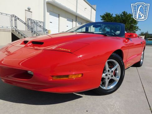 Used 1997 Pontiac Firebird Formula image 40