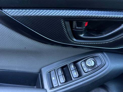 Used 2022 Subaru Crosstrek 2.5i Sport w/ Moonroof Package image 11