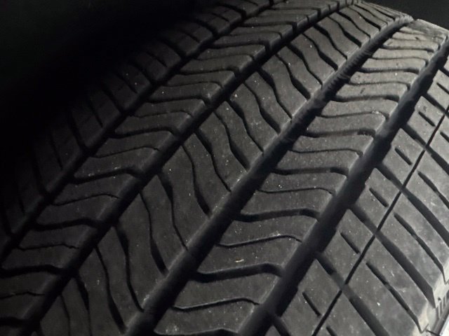 Used 2024 Chevrolet Traverse LS w/ LPO, Floor Liner Package FWD image 38
