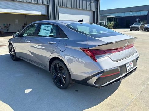 New 2026 Hyundai Elantra SEL Sport Premium w/ Cargo Package FWD image 8
