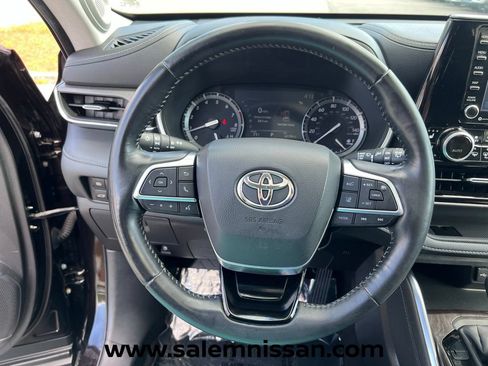 Used 2020 Toyota Highlander Limited AWD/4WD image 13