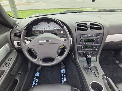 Used 2002 Ford Thunderbird RWD image 11