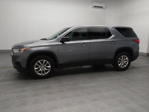 Used 2019 Chevrolet Traverse LS image 2
