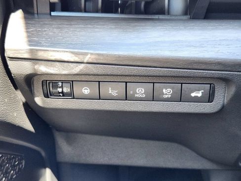 Certified 2024 Nissan Ariya AWD image 19