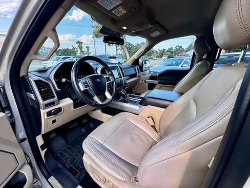 Used 2017 Ford F150 Lariat RWD image 8