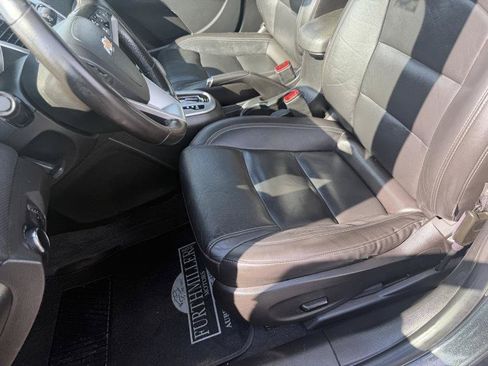 Used 2015 Chevrolet Cruze LT FWD image 15