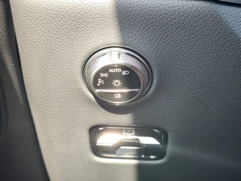 New 2026 Mercedes-Benz GLC 300 4MATIC image 25