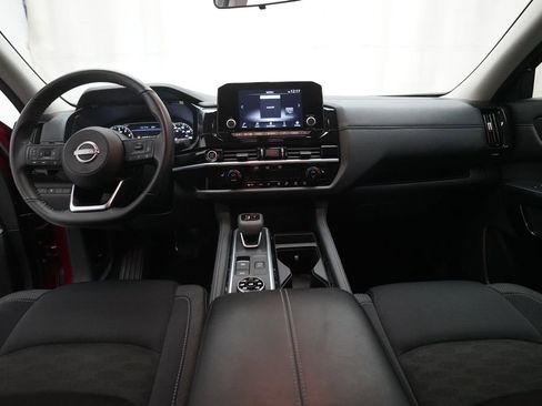 Certified 2024 Nissan Pathfinder SV AWD/4WD image 5