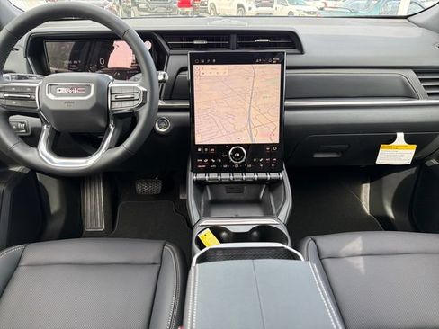 New 2027 GMC Terrain Elevation w/ Elevation Premium Package FWD image 9
