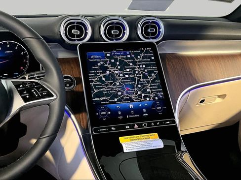 New 2026 Mercedes-Benz GLC 300 4MATIC image 8