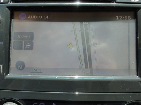 Used 2015 Nissan Altima 2.5 SL w/ Technology Package FWD image 13