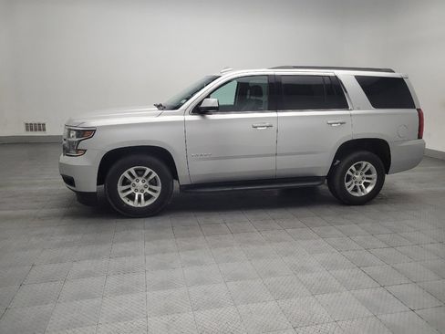 Used 2018 Chevrolet Tahoe LT image 2