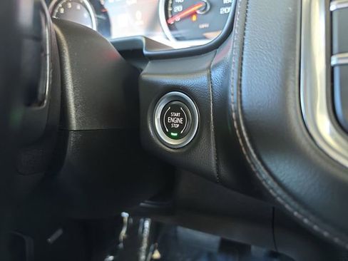 Certified 2021 Chevrolet Suburban High Country image 20