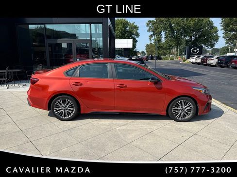 Used 2022 Kia Forte GT-Line w/ GT-Line Premium Package FWD image 5