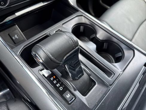 Used 2021 Ford F150 Lariat RWD image 23