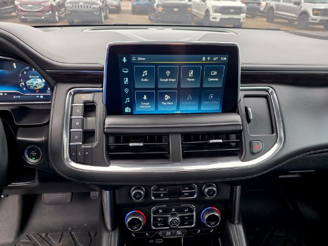 Used 2024 Chevrolet Tahoe Z71 w/ Luxury Package AWD/4WD image 24