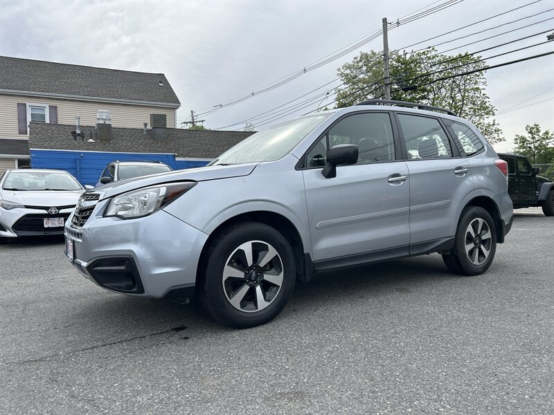 Used 2018 Subaru Forester 2.5i w/ Alloy Wheel Package AWD/4WD image 1