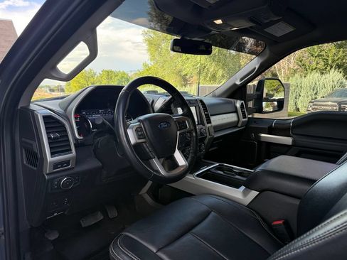 Used 2021 Ford F350 Lariat AWD/4WD image 23