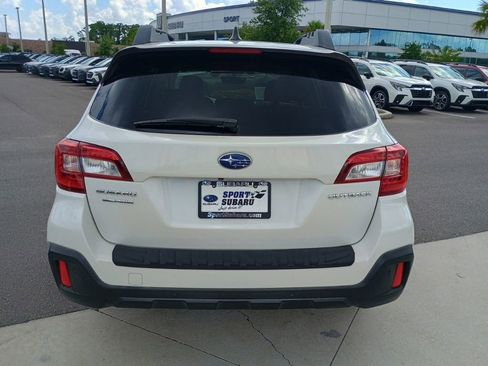 Used 2019 Subaru Outback 2.5i Limited w/ Popular Package #2 AWD/4WD image 6