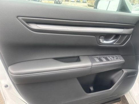 New 2026 Honda CR-V LX image 9